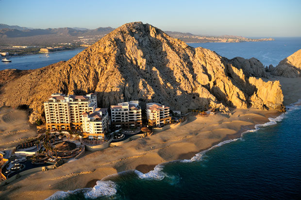 Resorting and Sporting in Cabo
