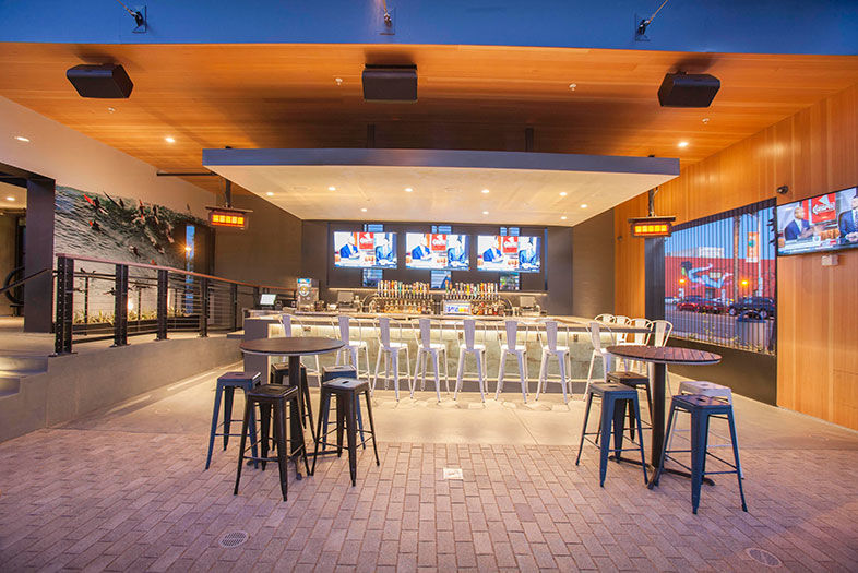 First Look: Mavericks Beach Club