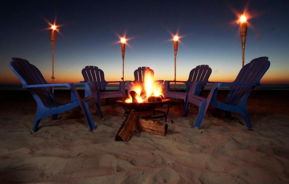 Ultimate Holiday Checklist - beach bonfire