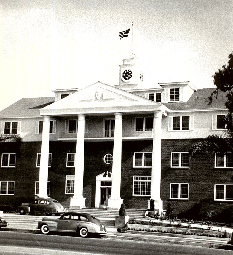 Inside the Icon: The Lafayette Hotel