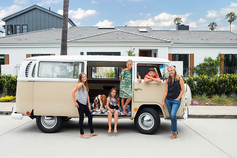 This Funky Bird Rock Abode Breaks Many Design Rules