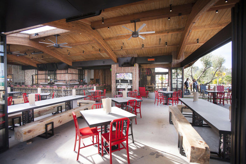 First Look: Crack Shack Encinitas