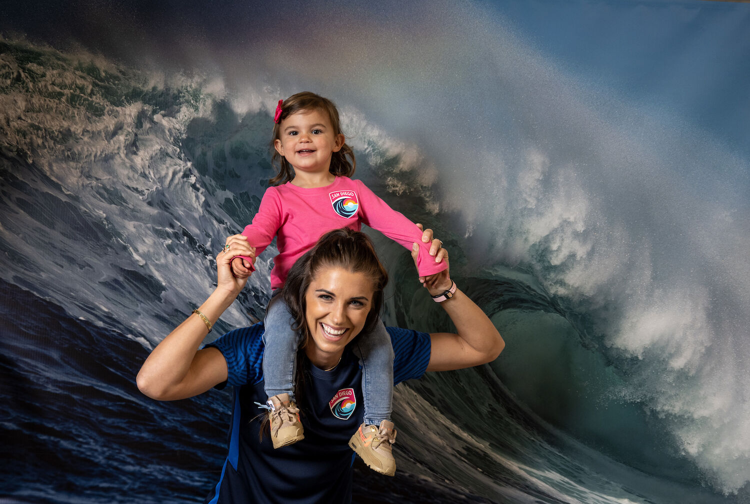 Alex Morgan and daughter