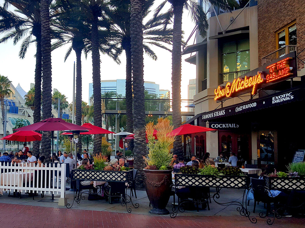 Steakhouse Patios / Lou & Mickey’s