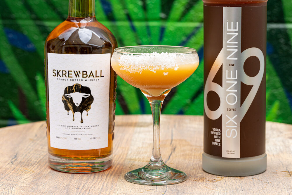 12 Holiday cocktails - skrewball