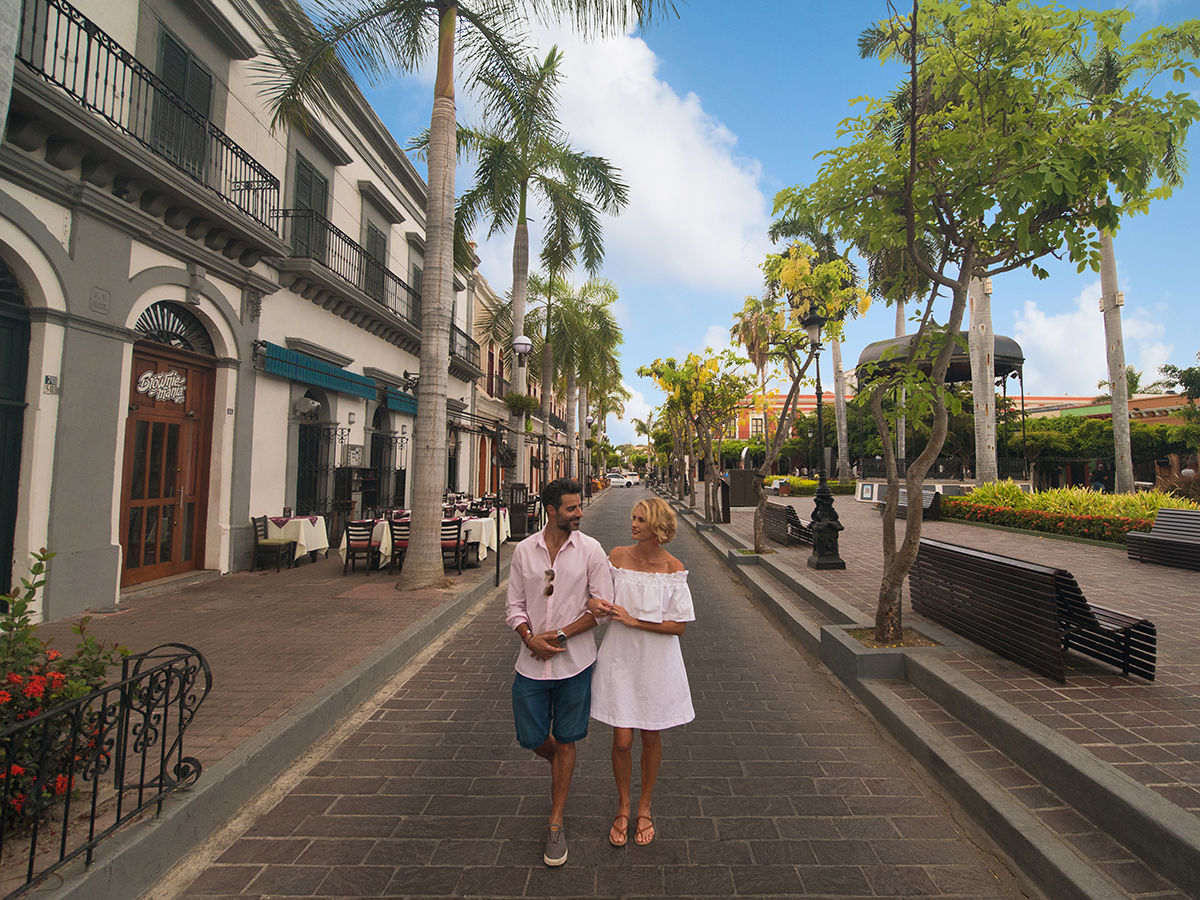 Guide to Mexico — Mazatlán Plaza Machado