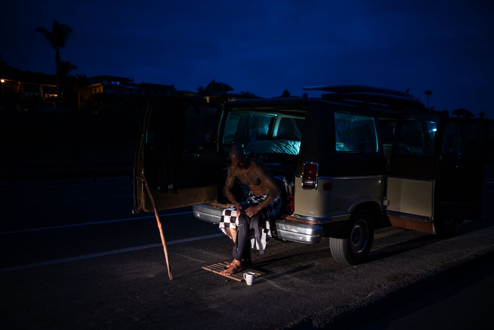 Dawn Patro surfers - van