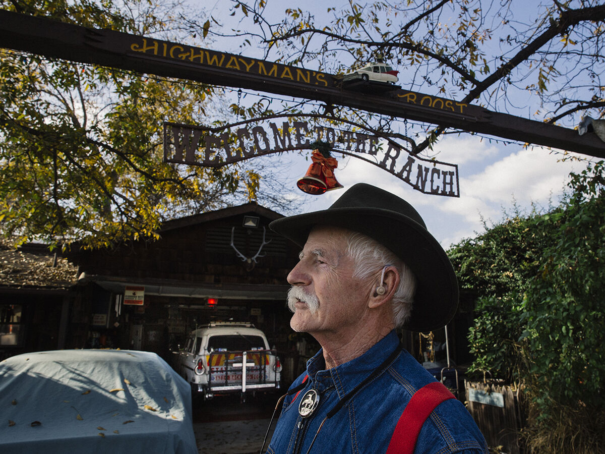 Highwayman Thomas Weller / Welcome to the Ranch