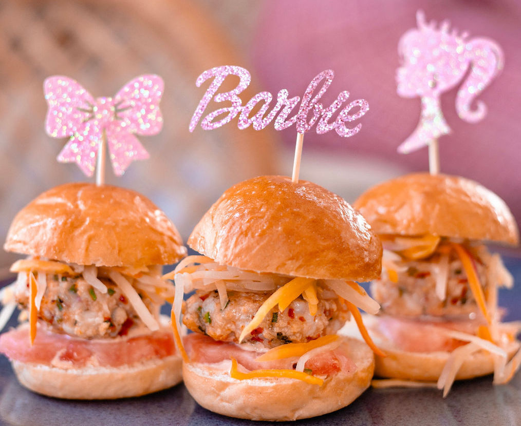 The US Grant, Barbie sliders