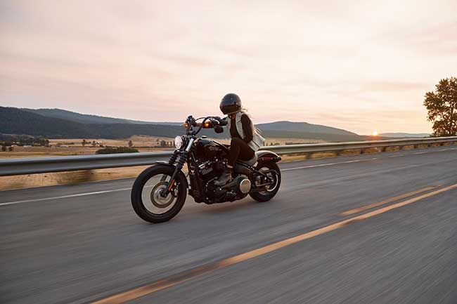 How much should you pay for motorcycle insurance in California